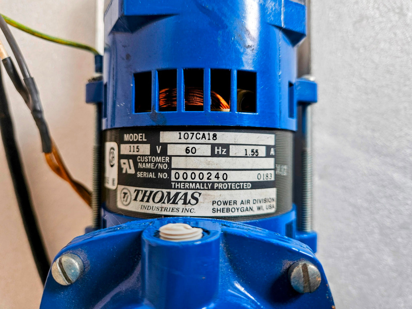 WARRANTY THOMAS 107CA18 OILLESS DIAPHRAGM MINI COMPRESSOR VACUUM PUMP WATCHVIDEO
