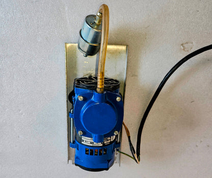 WARRANTY THOMAS 107CA18 OILLESS DIAPHRAGM MINI COMPRESSOR VACUUM PUMP WATCHVIDEO