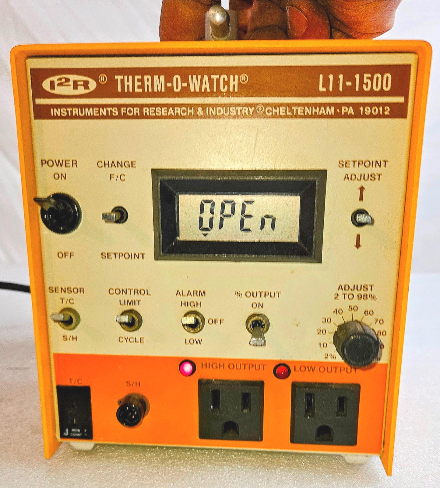 WARRANTY I2R THERM-O-WATCH L11-1500 LIQUID LEVEL MONITOR THERMOMETER FREE-SHIP