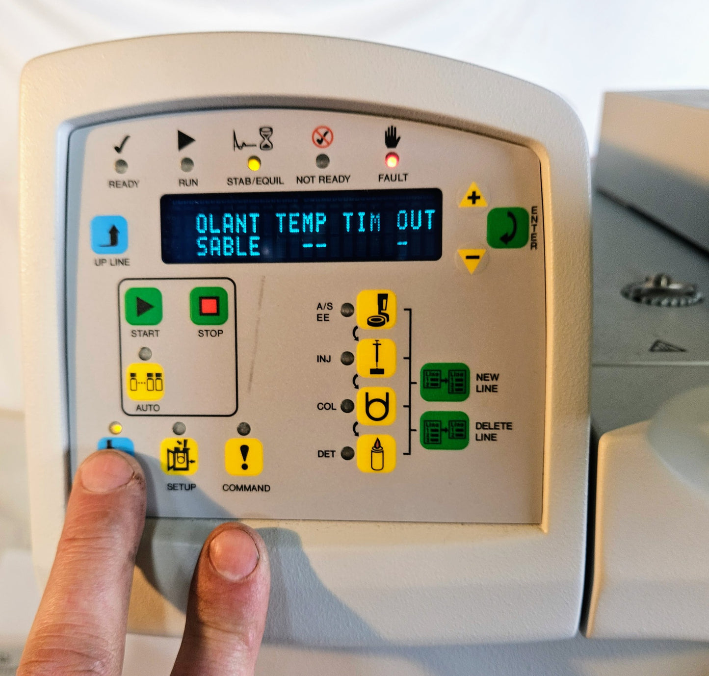 VARIAN 390 GAS CHROMATOGRAPH & 8410 AUTO INJECTOR BONUS 2 CLEAN FILTERS FREESHIP