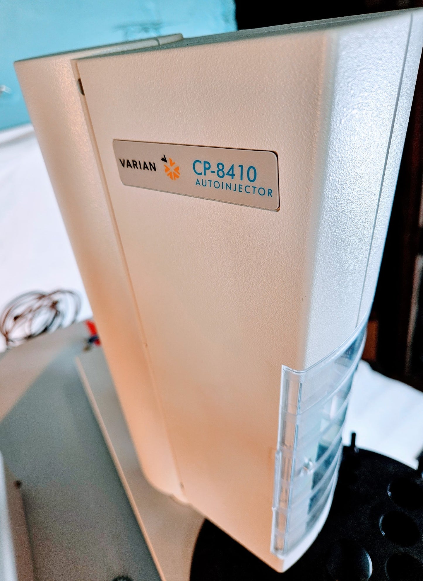 VARIAN 390 GAS CHROMATOGRAPH & 8410 AUTO INJECTOR BONUS 2 CLEAN FILTERS FREESHIP