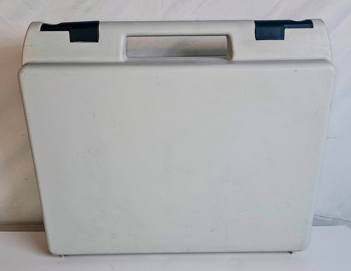 SARSTEDT AST-1 ELECTRIC HANDHELD BLOOD BAG TUBE STRIPPER CASE NOBATTERY FREESHIP