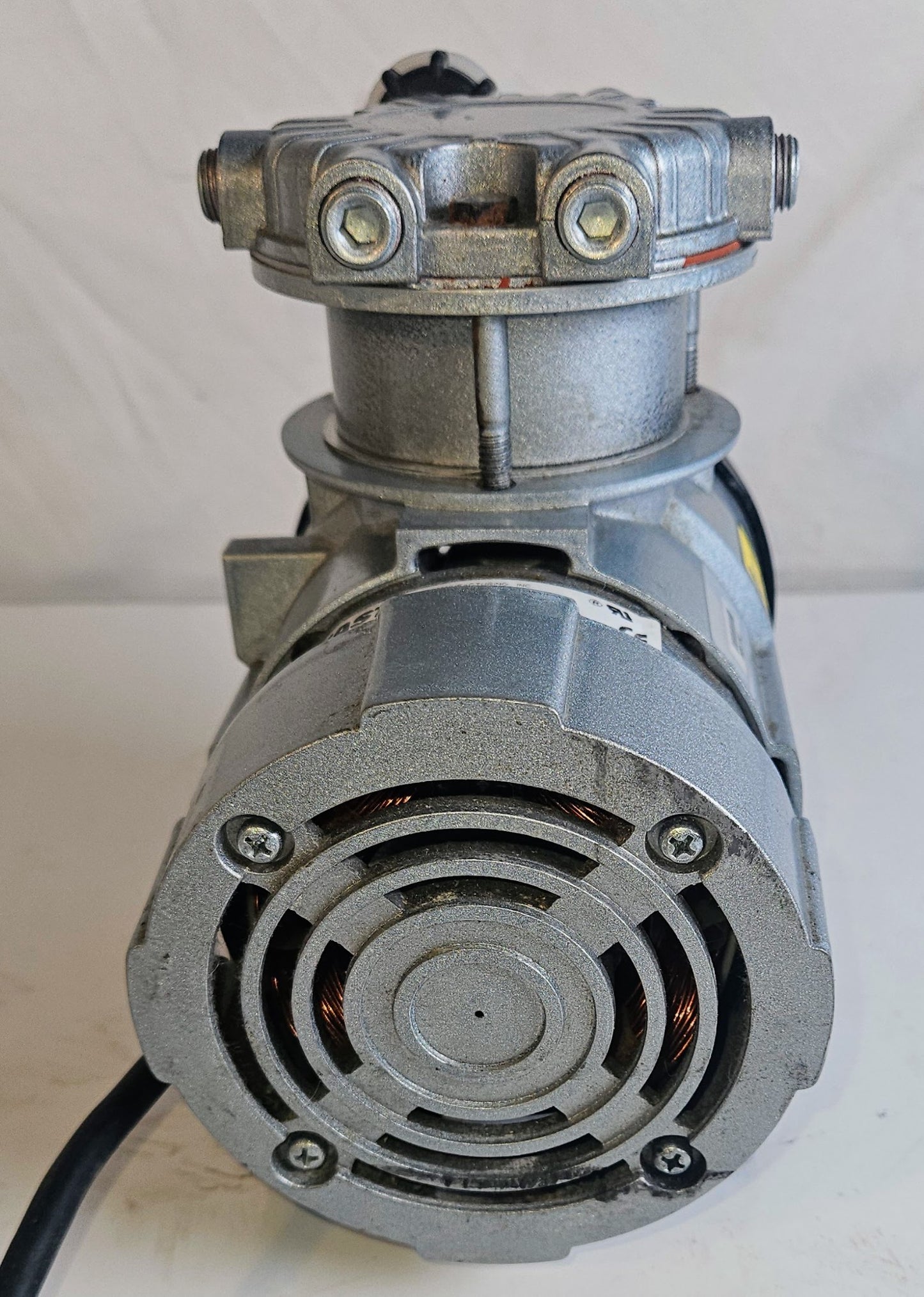 GAST ROA-P251-AA 1PHASE V115 AC 60HZ 1/8HP ROCKING PISTON VACUUM PUMP WATCHVIDEO