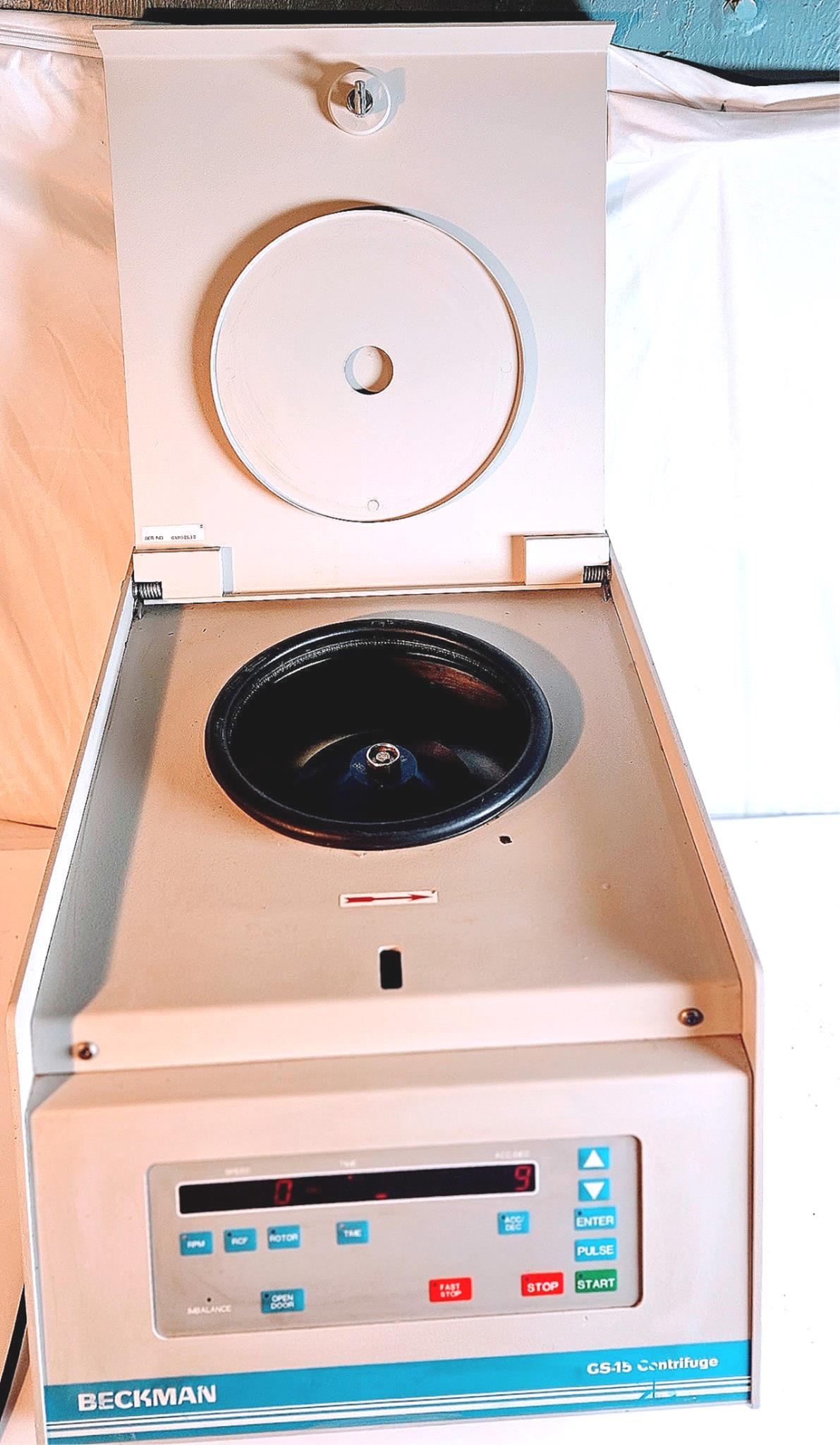 REFURBISHED 90-DAY-WARRANTY BECKMAN GS15 CENTRIFUGE with FH2402 ROTOR WATCHVIDEO