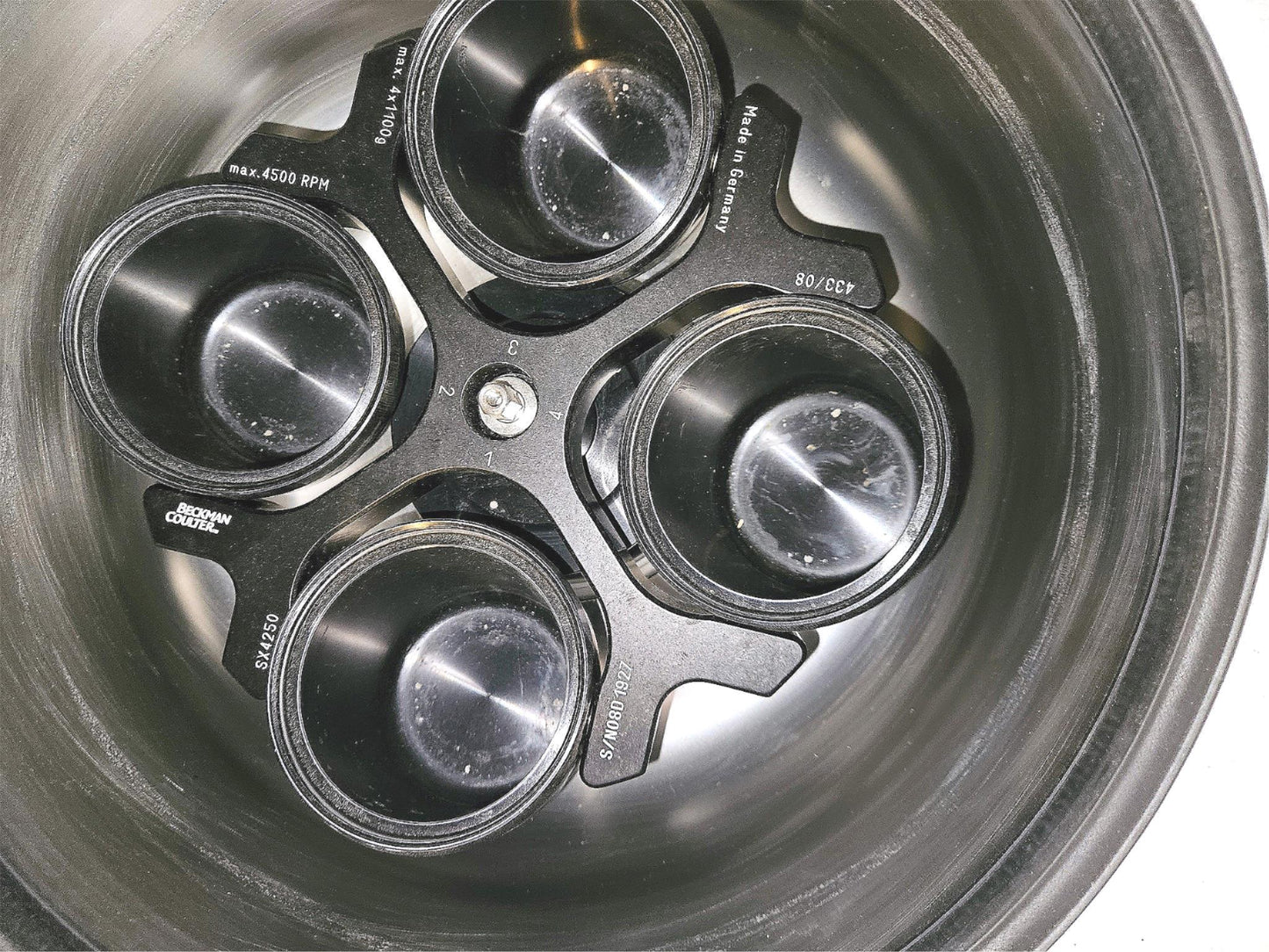 REFURBISHED BECKMAN COULTER ALLEGRA X-30 CENTRIFUGE & ROTOR WATCHVIDEO FREESHIP