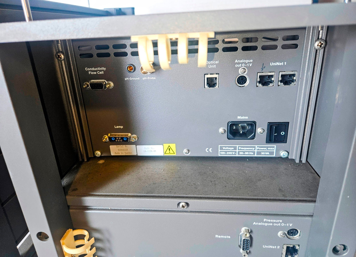 POWERS ON For Parts AMERSHAM PHARMACIA BIOTECH AKTA FPLC 0-920  UPC-900 FREESHIP