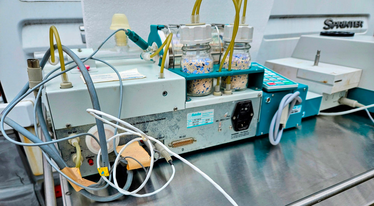 MEHTRON 831 KF COLOUMETER KEYBOARD 707 OVEN 703 RS 232 IC AMPEROMETRIC DETECTOR