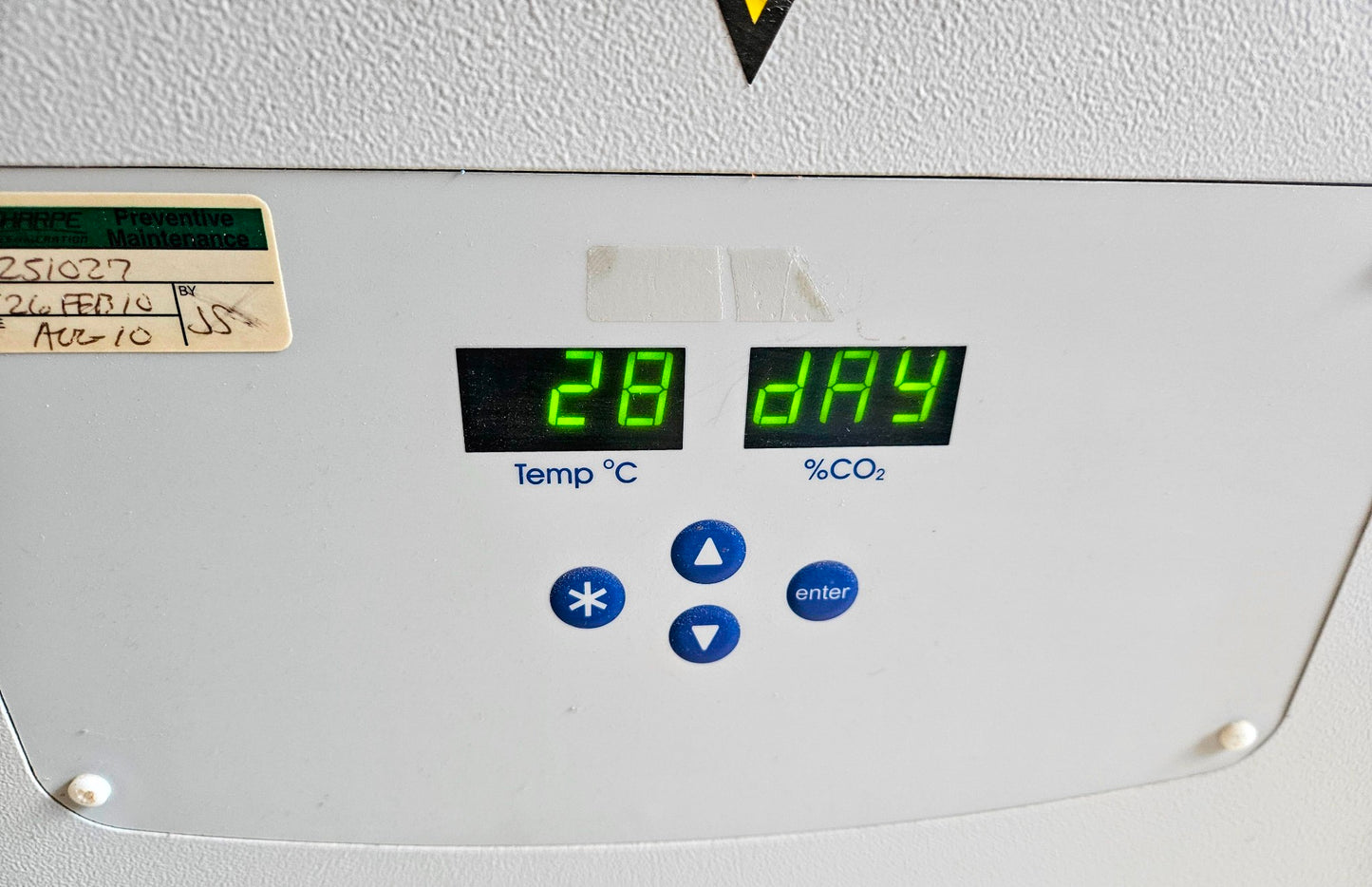 90-DAY-WARRANTY EPPENDORF™ NEW BRUNSWICK GALAXY® 170S CO2 INCUBATOR FREE-SHIP