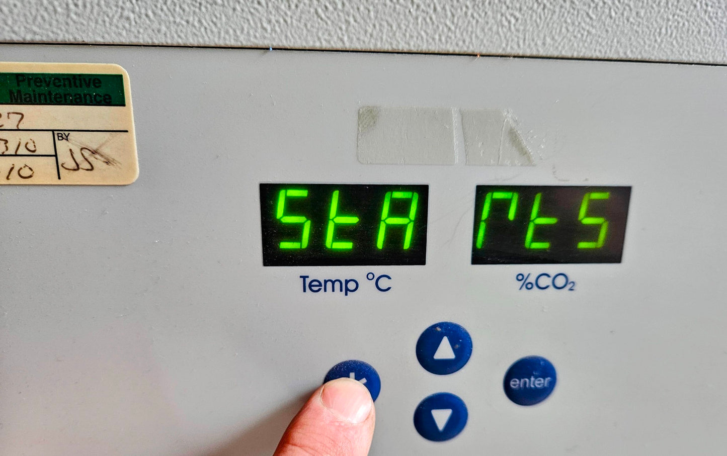 90-DAY-WARRANTY EPPENDORF™ NEW BRUNSWICK GALAXY® 170S CO2 INCUBATOR FREE-SHIP