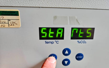 90-DAY-WARRANTY EPPENDORF™ NEW BRUNSWICK GALAXY® 170S CO2 INCUBATOR FREE-SHIP