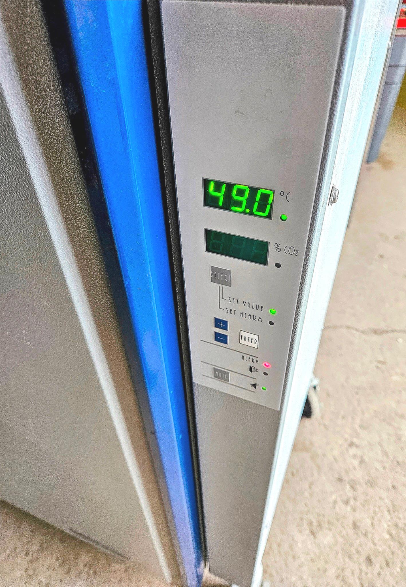 REFURBISHED JOUAN NAPCO 6500TC CO2 INCUBATOR 3RACKS & WHEELS FREESHIP WATCHVIDE0