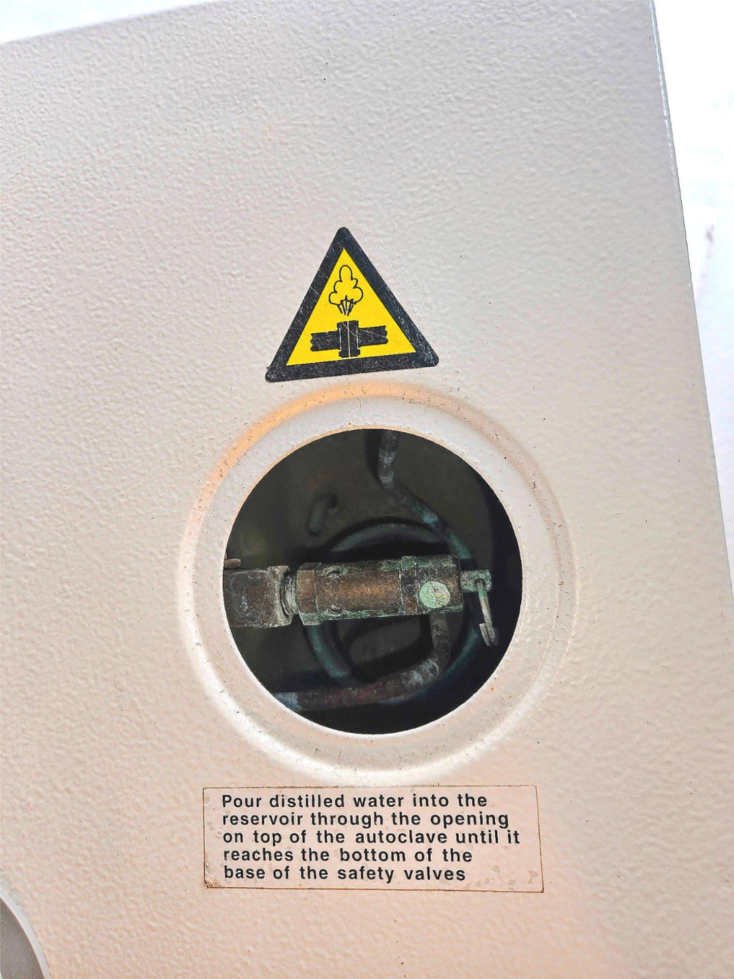 120-DAY-WARRANTY TUTTNAUER® 1730M AUTOCLAVE STEAM STERILIZER with TRAY FREE SHIP