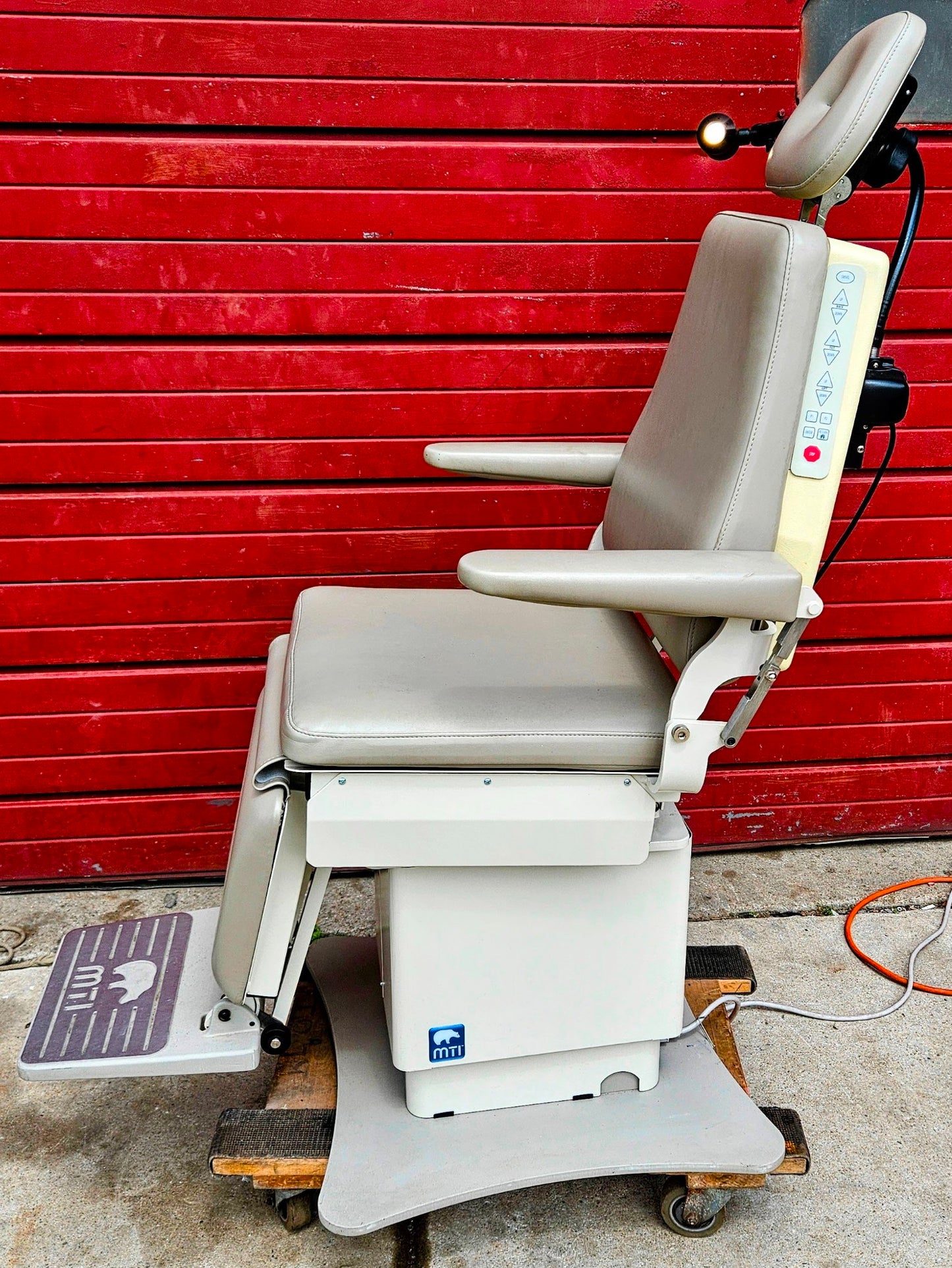 120-DAY-WARRANTY MTI® 424-115 PROCEDURE POWER CHAIR & LIGHT WATCH VIDEO FREESHIP