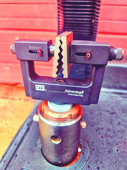 POWERS-ON MTS RT/30 ELITE CONTROL MATERIAL TESTING FIXTURES LOADCELL WATCH-VIDEO