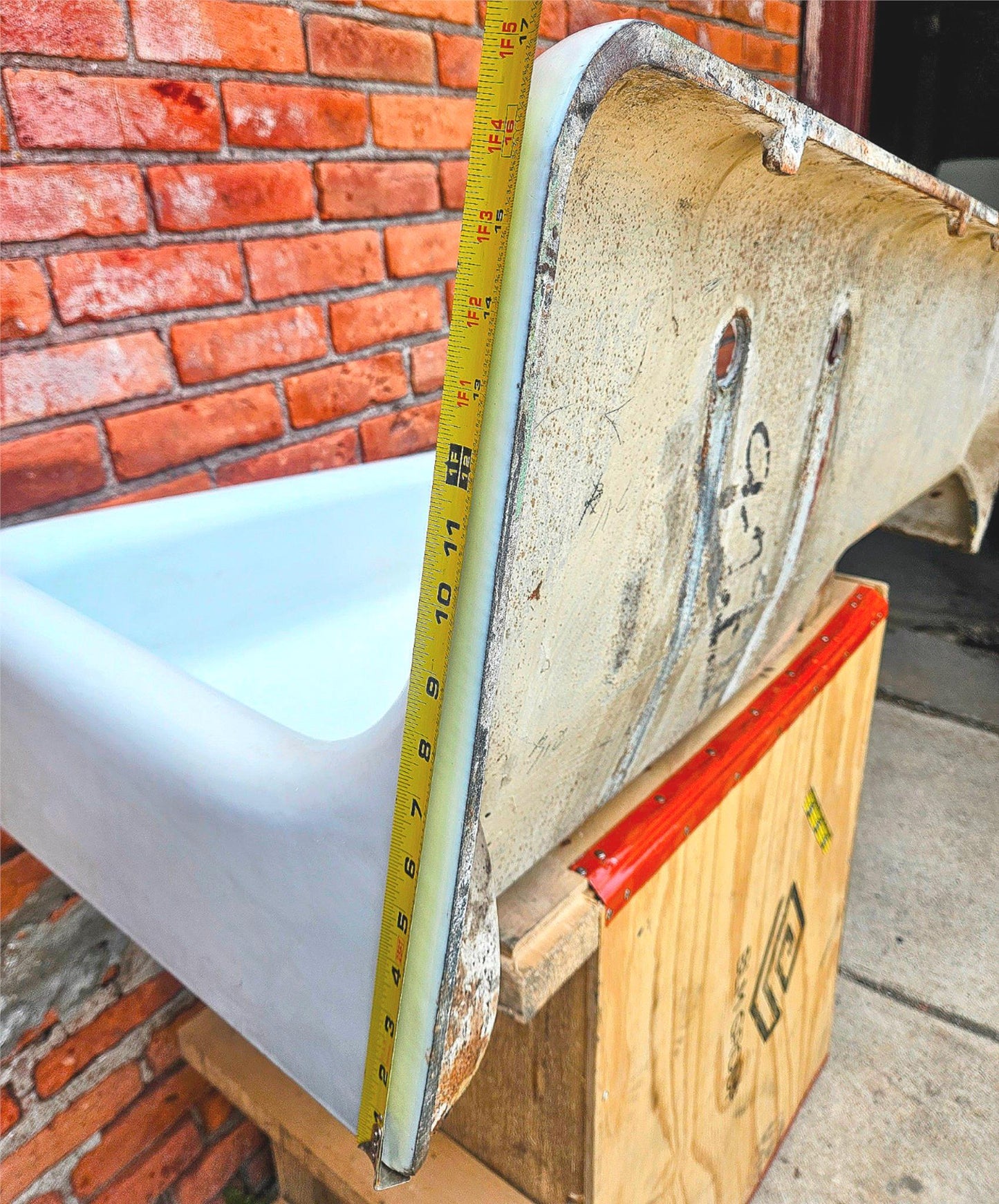 20's RECLAIMED 52"x42"x19" CAST IRON FARM PEG-LEG PEDESTAL FAUCET SINK FREE SHIP