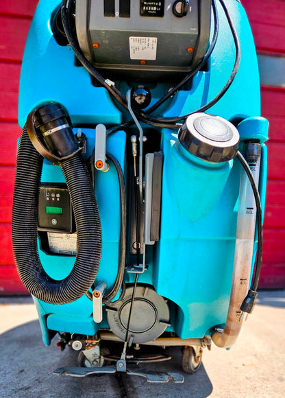 TENNANT T5 FAST WALKBEHIND BATTERY FLOOR SCRUBBER BUILT-IN CHARGER KEY FREESHIP