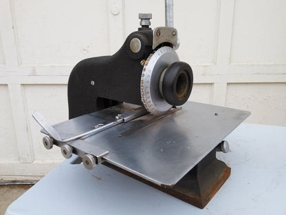 PERMA PRODUCTS MODEL 4 STAMPING METAL STAMPING ID PET TAG DOG ENGRAVING MACHINE