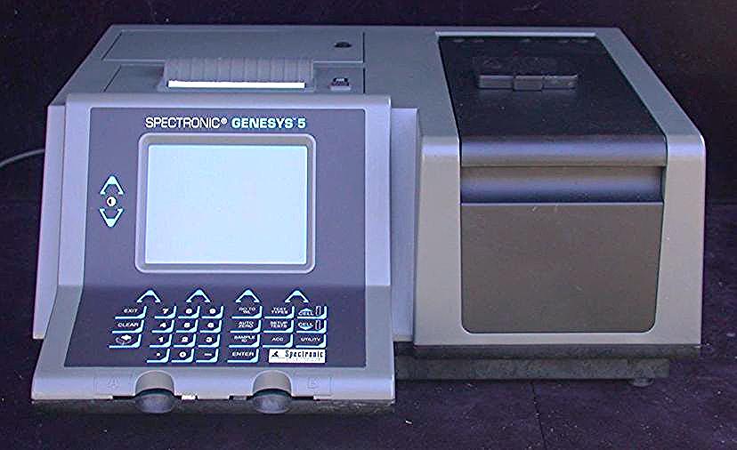 MILTON ROY SPECTRONIC INSTRUMENTS GENESYS 5 & 128K MEMORY SOFTCARD CARD