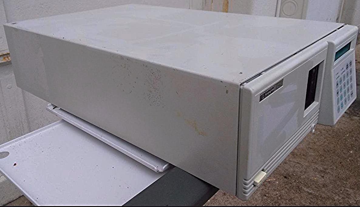 AGILENT HEWLETT PACKARD 1050 MODEL 79853C series HPLC UV/VIS DETECTOR