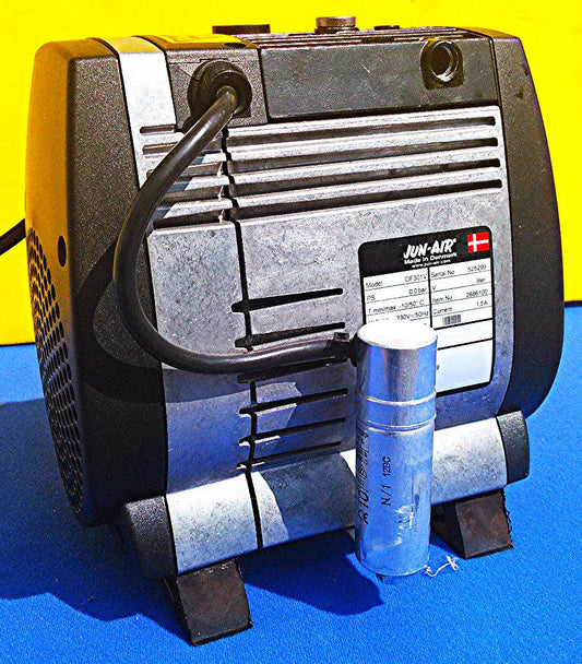 JUN-AIR OF301 AIR DENTAL LAB COMPRESSOR MANUAL DENMARK Made 220 Volts