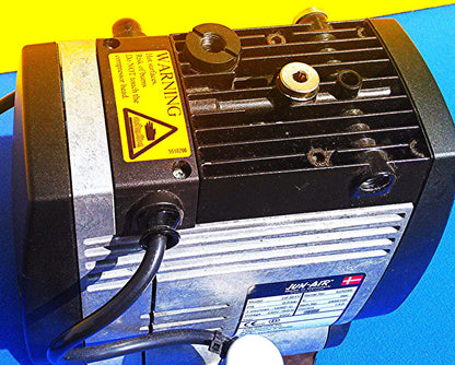 JUN-AIR OF301 AIR DENTAL LAB COMPRESSOR MANUAL DENMARK Made 220 Volts