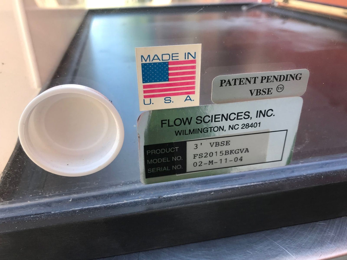 FLOW SCIENCES VBSE VENTED BALANCE SAFETY ENCLOSURE anVibration Slab FS2015BKGVA