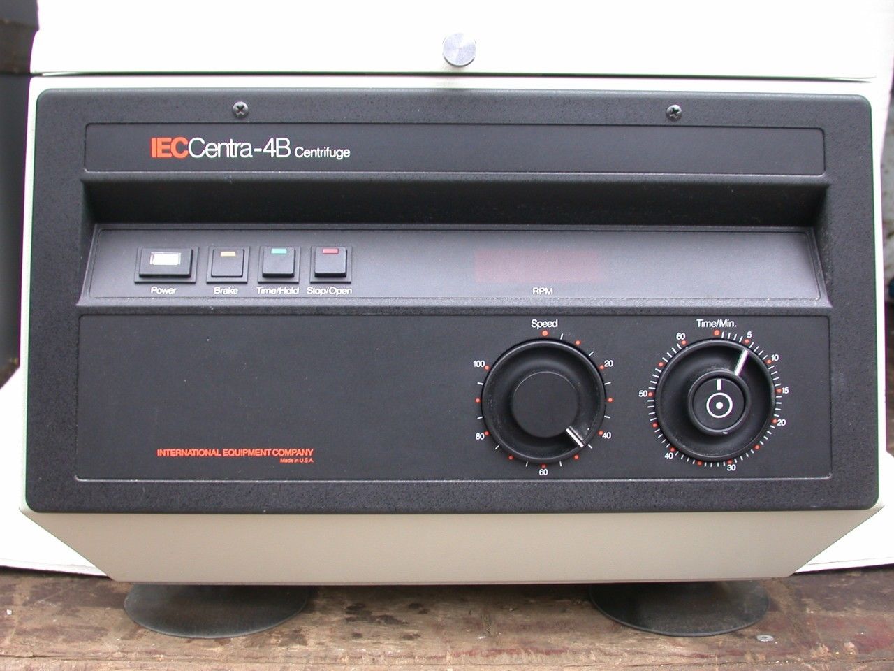 IEC CENTRA 4B BENCHTOP CENTRIFUGE NO ROTOR free shipping!