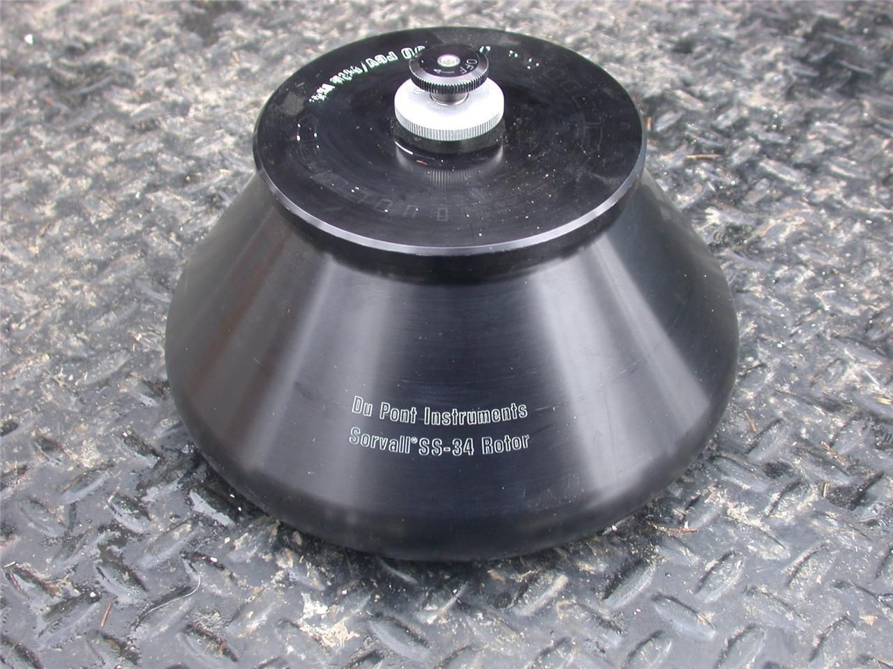 SORVALL SS-34 SUPERSPEED ANGLE CENTRIFUGE 8 POSITION ROTOR by DU PONT 20 500 RPM