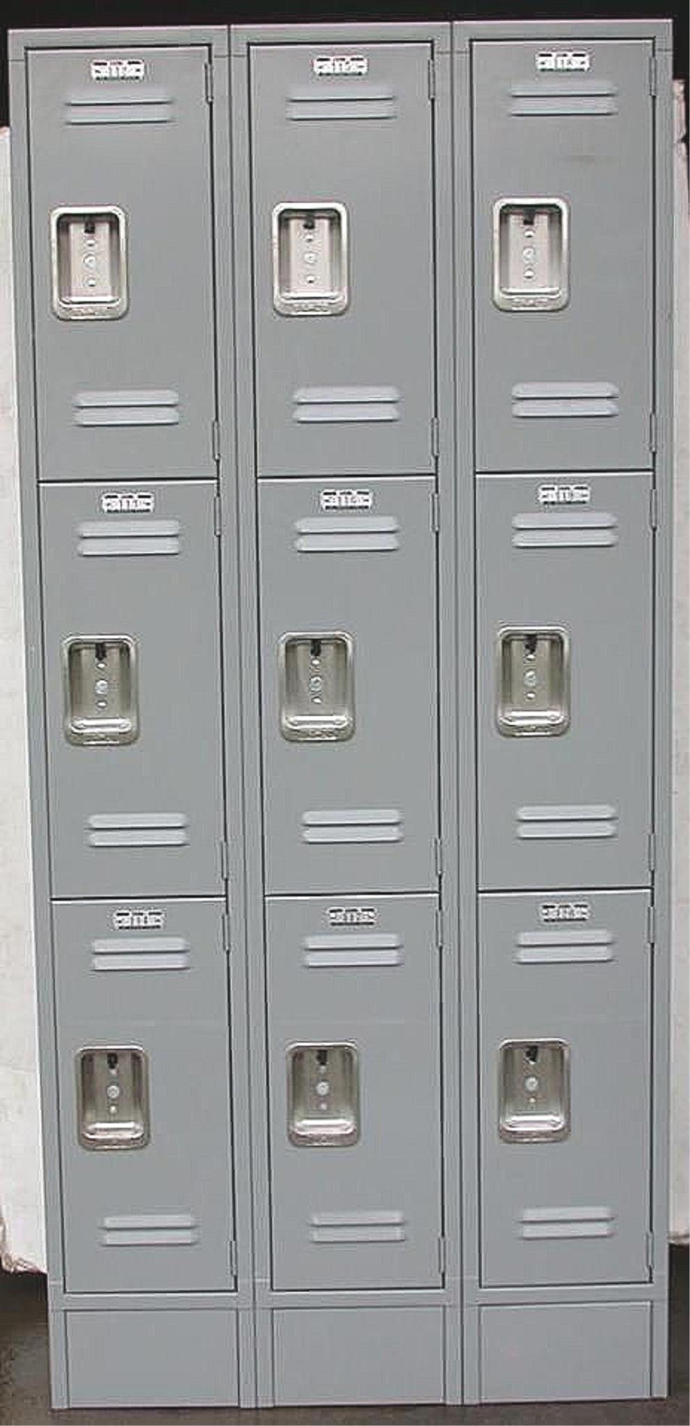 LYON 9 DOOR LOCKER SECURITY SYSTEM 3 Tier Box 36 W x18" D x 78" H FREE SHIPPING