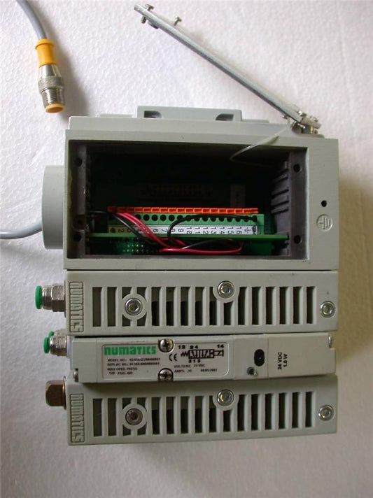 NUMATICS 051BA4Z2MN00061 SOLENOID VALVE 24VDC