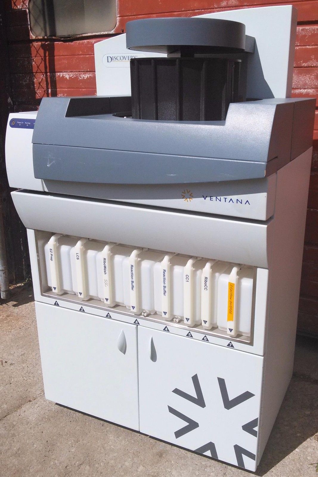 TWO ROCHE VENTANA BENCHMARK XT Automated Slide Stainer SYSTEM SOFTWARE INCLUDED!