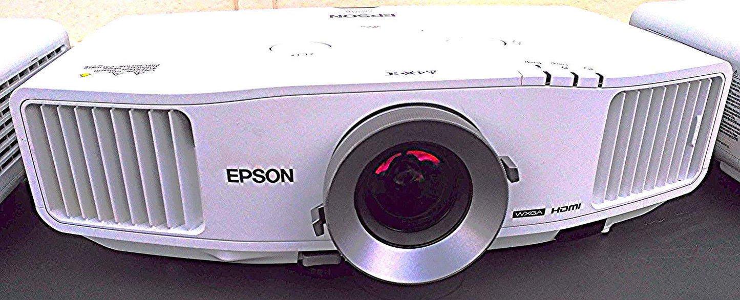 EPSON POWERLITE PRO G5200W HIGH DEFINITION MODEL H286A LCD PROJECTOR 4200 Lumens
