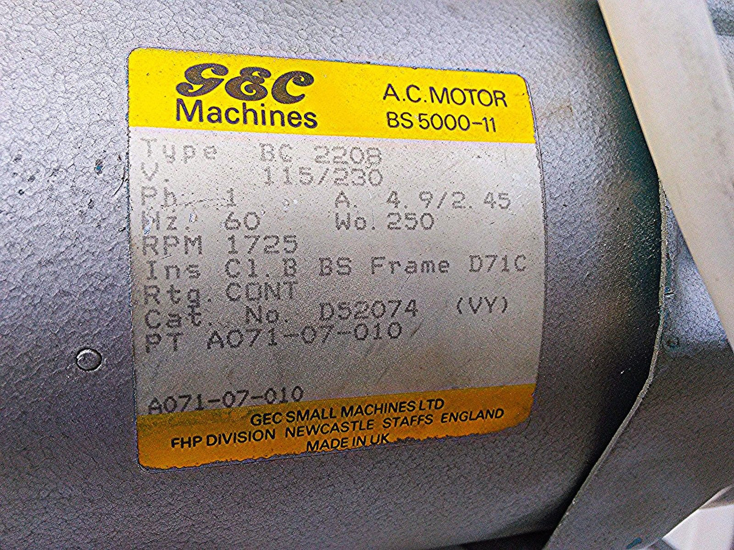 EDWARDS 2 TWO STAGE E2M2 Rotary Vane Dual Stage Mechanical Vacuum Pump WATCHVIDE