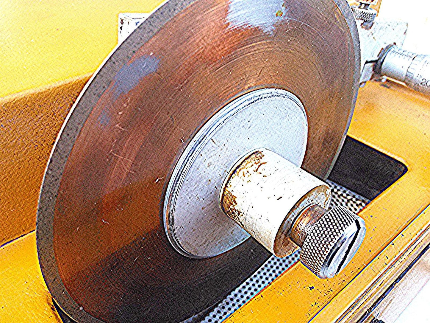 BUEHLER ISOMET 11-1180 LOW SPEED DIAMOND SAW with BLADE WATCH VIDEO IT WORKING