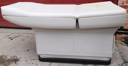 MIDMARK 405 Motorized Patient Exam Table Hi Low & FOOT REMOTE CONTROL