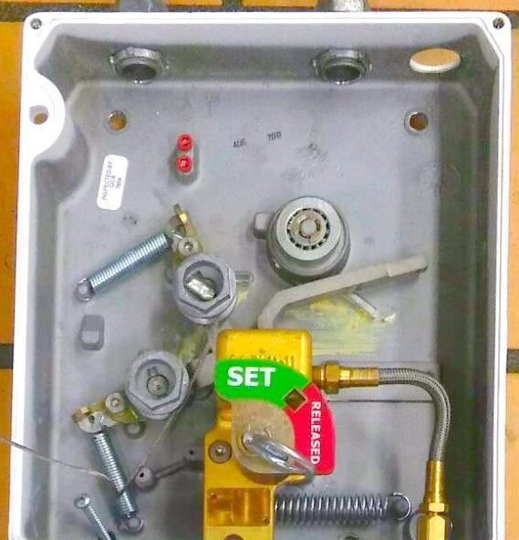 KIDDE WHDR WET CHEMICAL FIRE SYSTEM WHDR-260 WHDR-600 CYLINDER KITCHEN HOOD