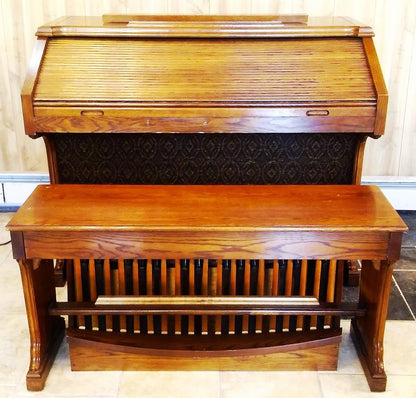HAMMOND 820 ORGAN with ORIGINAL BENCH & MANUAL WATCH VIDEO OF THIS UNIT WORKING