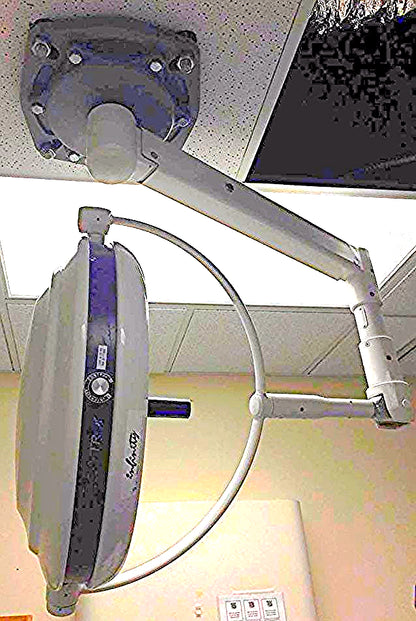 SKYTRON INFINITY IF54 SERIES SURGICAL SURGERY LIGHT OPERATION LAMP Plus BASE