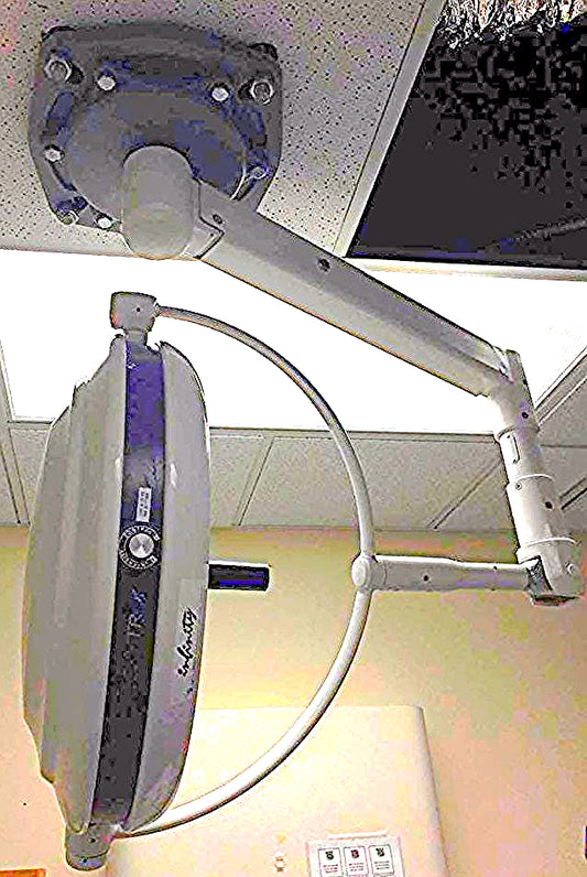 SKYTRON INFINITY IF54 SERIES SURGICAL SURGERY LIGHT OPERATION LAMP Plus BASE