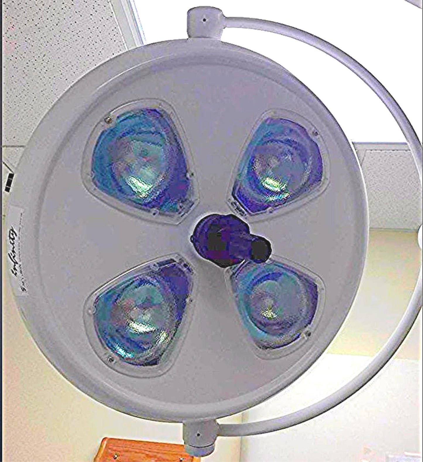 SKYTRON INFINITY IF54 SERIES SURGICAL SURGERY LIGHT OPERATION LAMP BASE FREESHIP