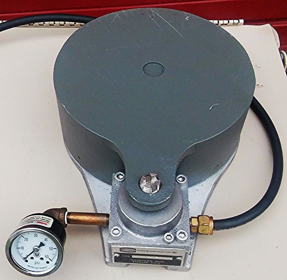 BARRY WRIGHT Type AMV-2 SERVO VALVE CONTROL NOISE VIBRATION SHOCK WORKING GREAT