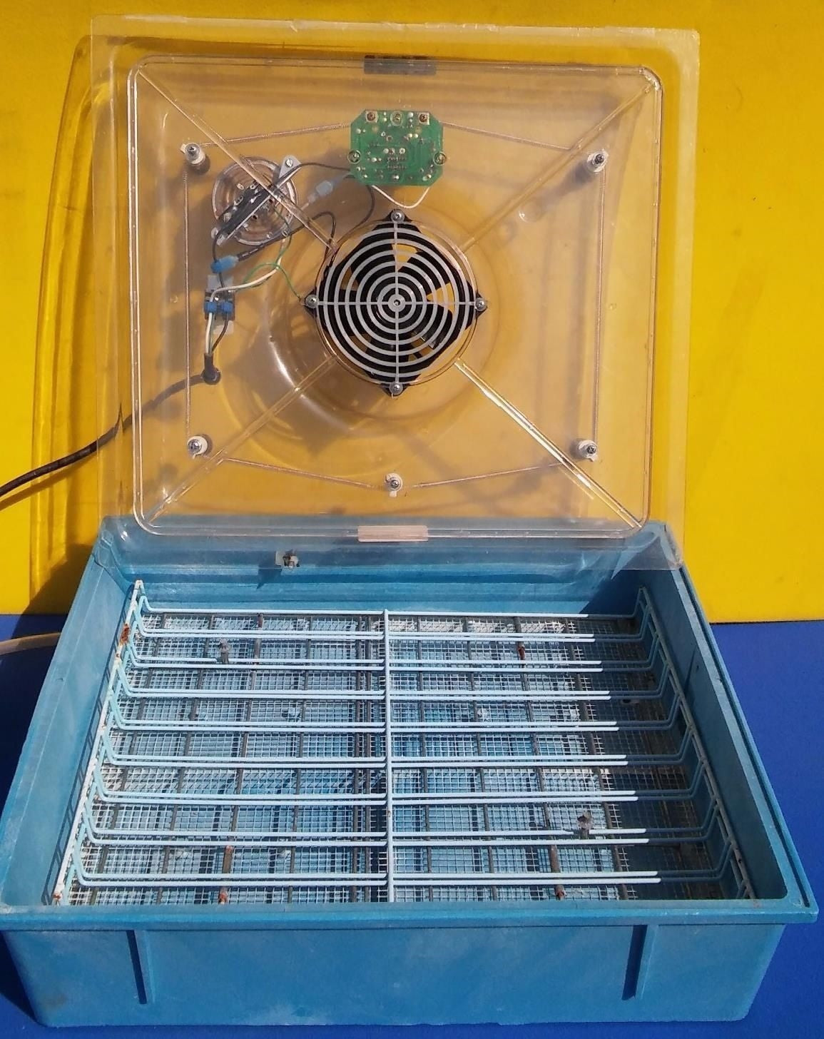 LYON MARSH BIRD INCUBATOR Roll-X RX-2 Chicken Bird INCUBATOR FREE SHIPPING