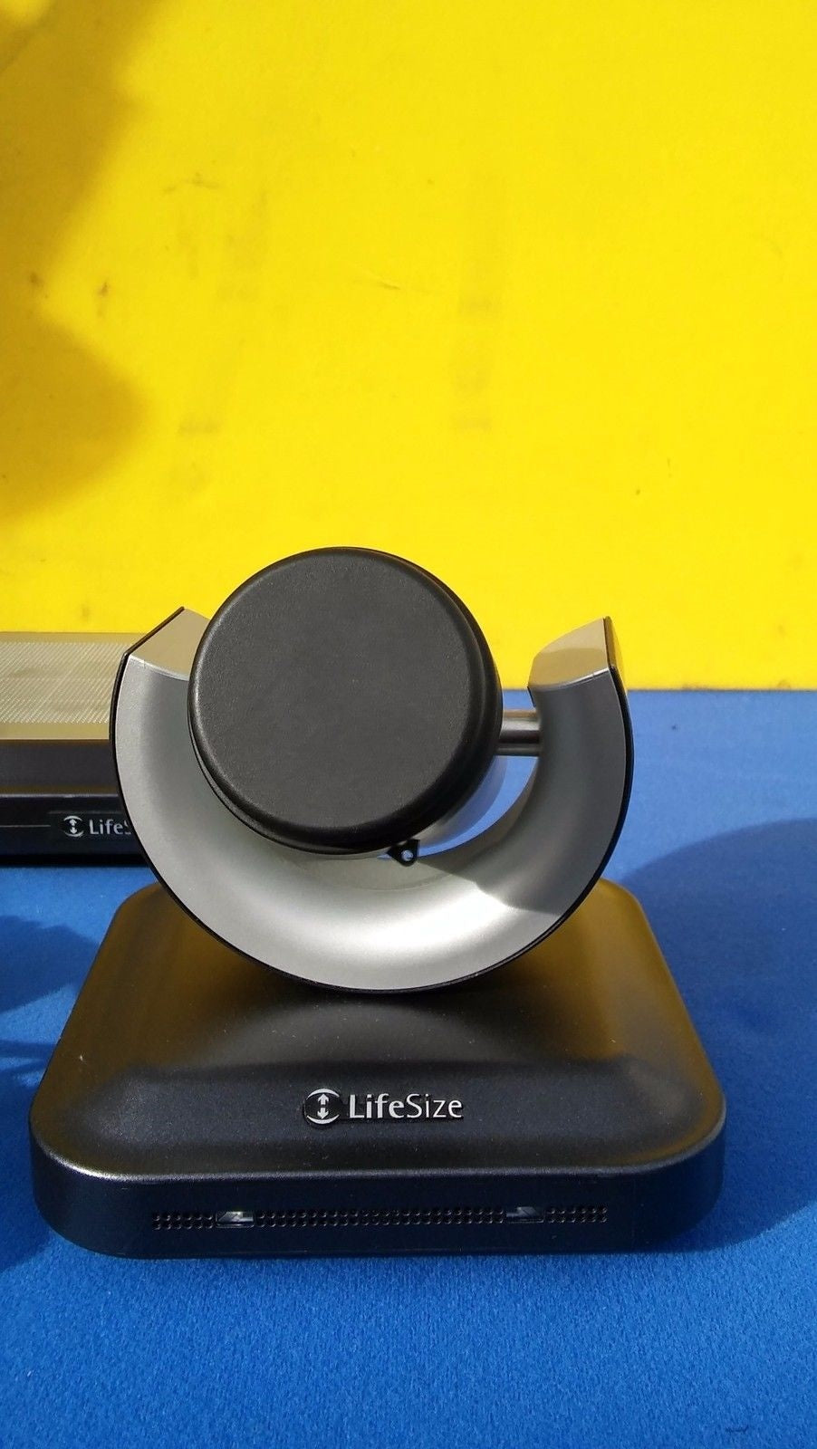 LIFESIZE PHONE CAMERA ROOM VIDEO CONFERENCE SYSTEM PERFECT WATCH VIDEO FREE SHIP