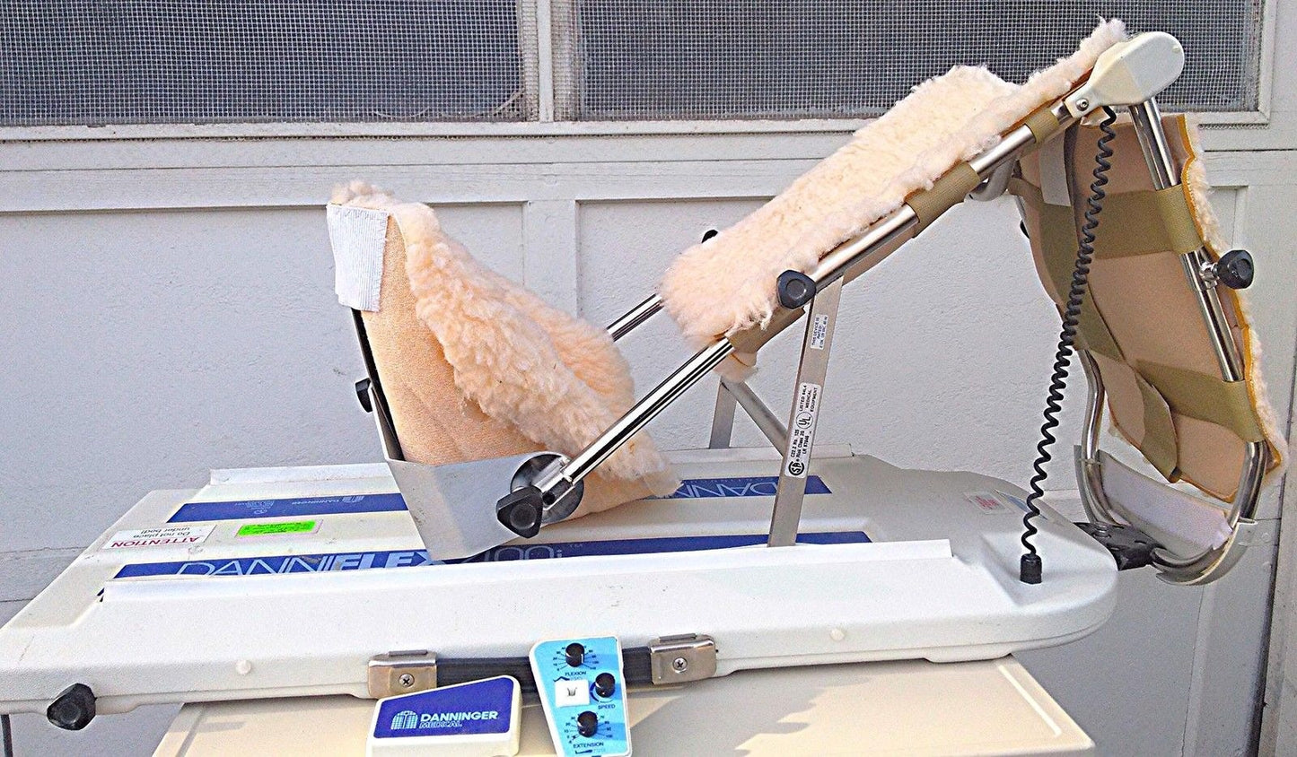 DANNINGER DANNIFLEX 400i PHYSIOTHERAPY KNEE CONTINUOUS PASSIVE MOTION WATCHVIDEO