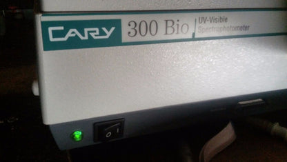 VARIAN CARY 300 UV-VISIBLE SPECTROPHOTOMETER SPV-1X1 FREESHIPPING