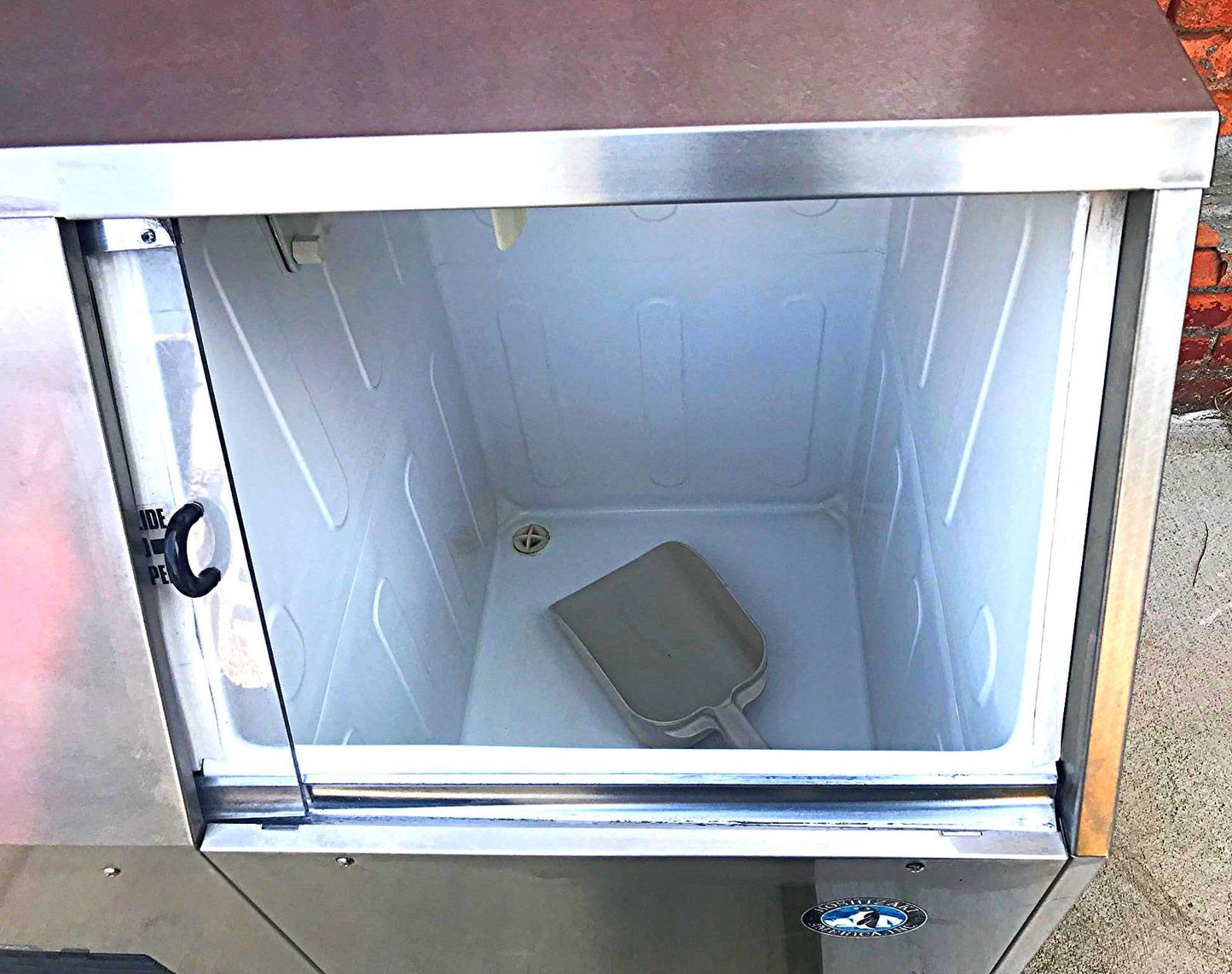 HOSHIZAKI F-300BAF UNDERCOUNTER FLAKE AIR COOL ICE MACHINE 353Lbs/day  FREE SHIP