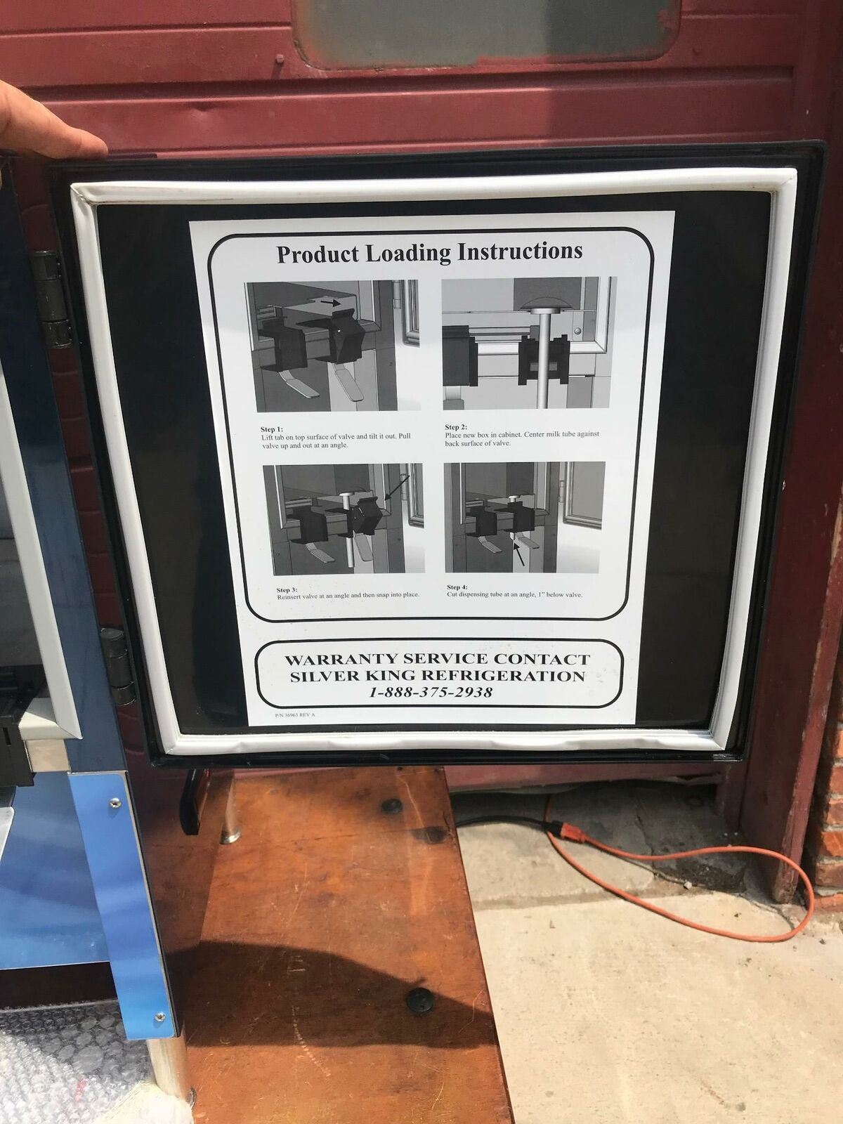 SILVERKING SKNES3B COMMERCIAL 3 FLAVOR ICED COFFEE CREAMER DISPENSER FREE SHIP