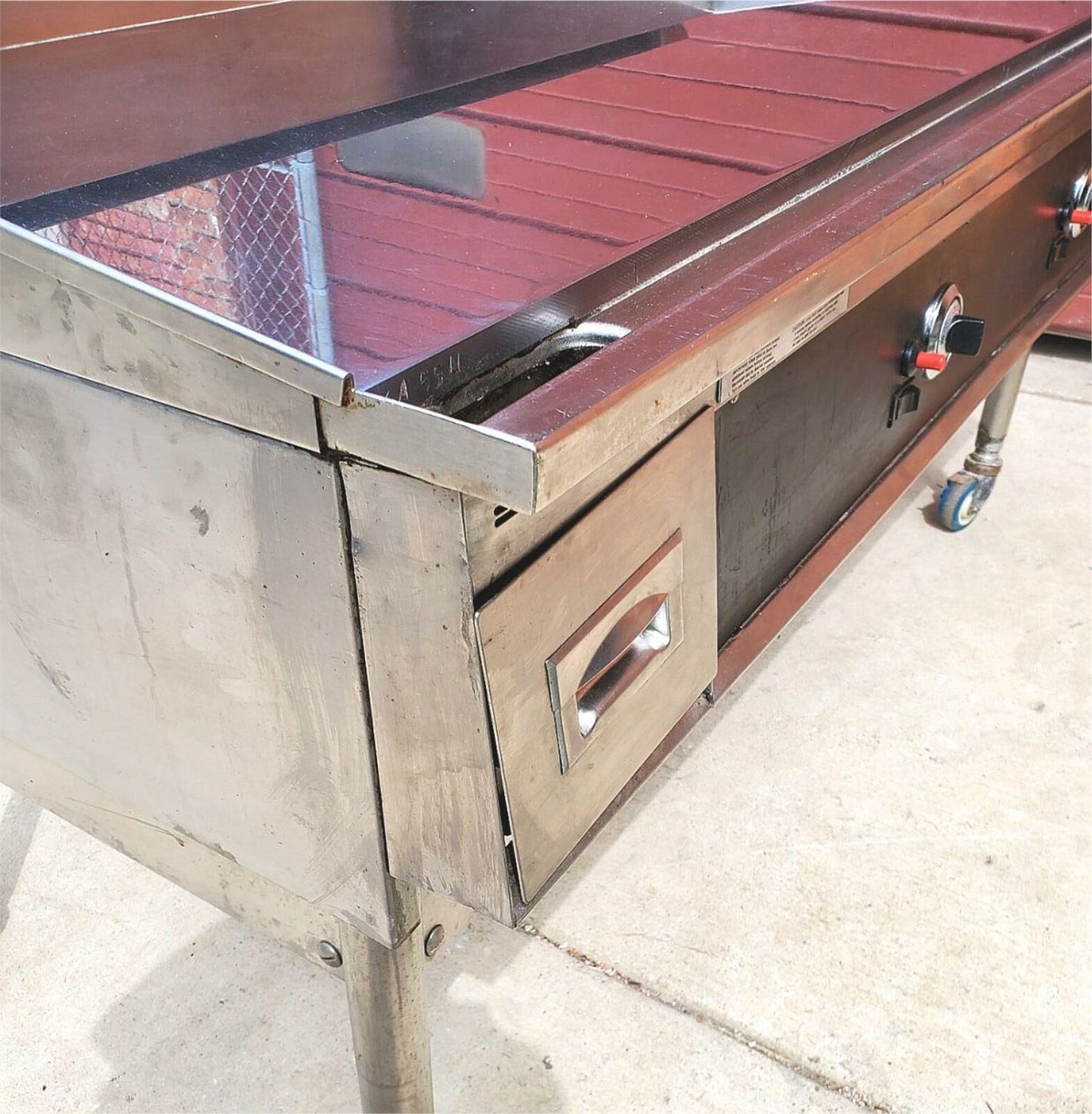 TOP-OF-THE-LINE KEATING MIRACLEAN 72x36FLD GAS GRIDDLE WHEELS WARRANTY FREE SHIP