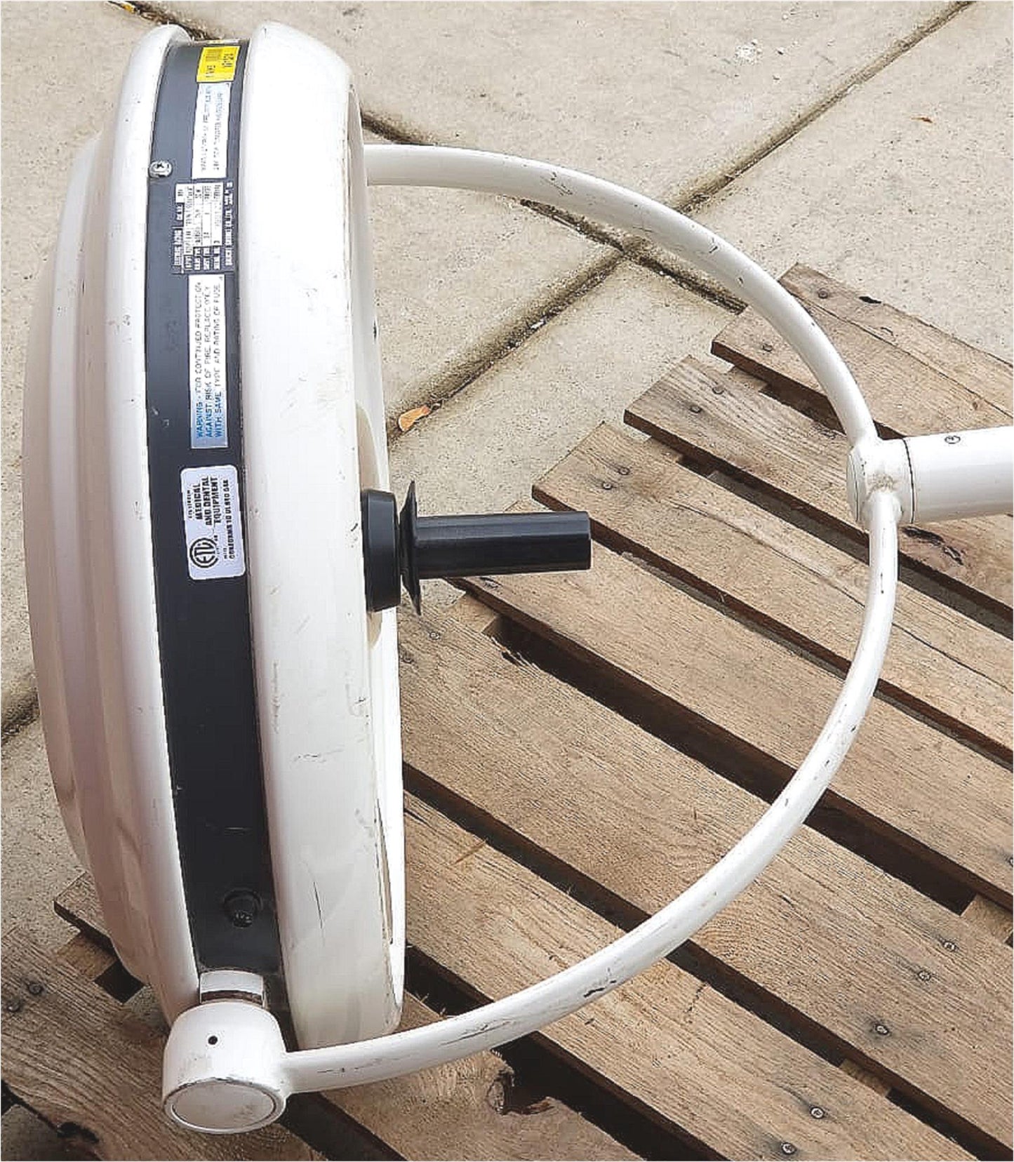 SKYTRON INFINITY IF54 SERIES SURGICAL SURGERY LIGHT OPERATION LAMP BASE FREESHIP