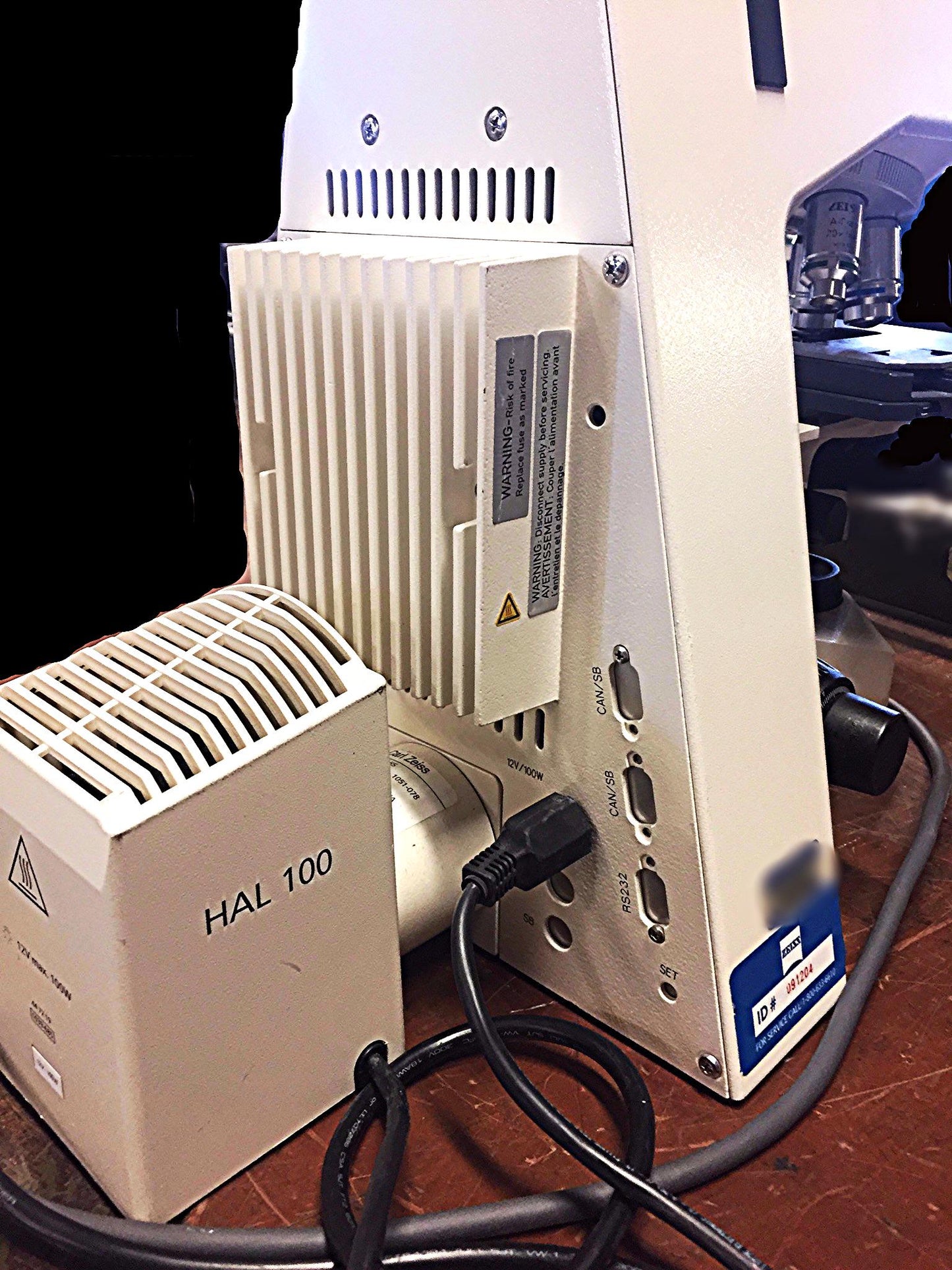 ZEISS AXIOSKOP-2 MICROSCOPE 3 OBJECTIVES & LIGHT SOURCE FREESHIP